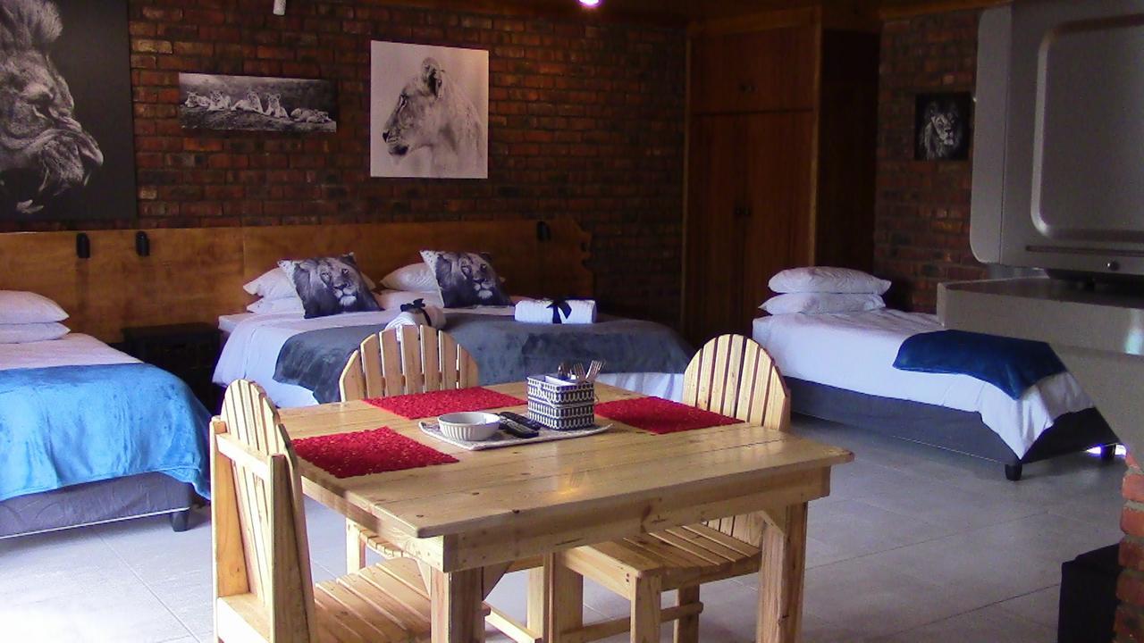30m² 1 slaapkamer, 1 privé badkamer Appartement in Bluewater Bay Port Elizabeth Buitenkant foto