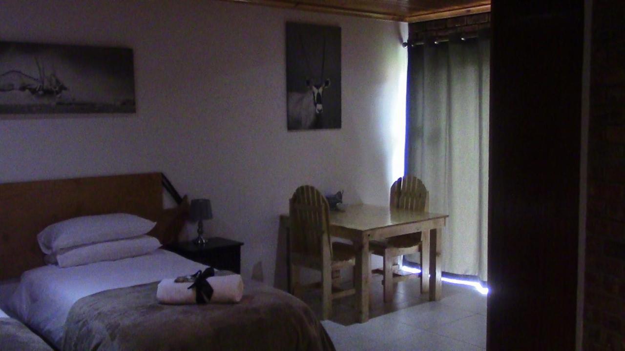 30m² 1 slaapkamer, 1 privé badkamer Appartement in Bluewater Bay Port Elizabeth Buitenkant foto