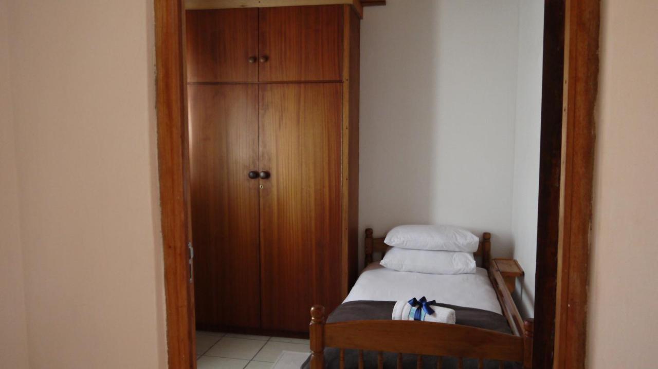 30m² 1 slaapkamer, 1 privé badkamer Appartement in Bluewater Bay Port Elizabeth Buitenkant foto