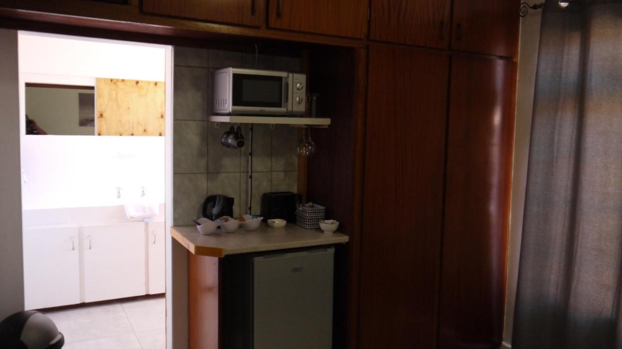 30m² 1 slaapkamer, 1 privé badkamer Appartement in Bluewater Bay Port Elizabeth Buitenkant foto